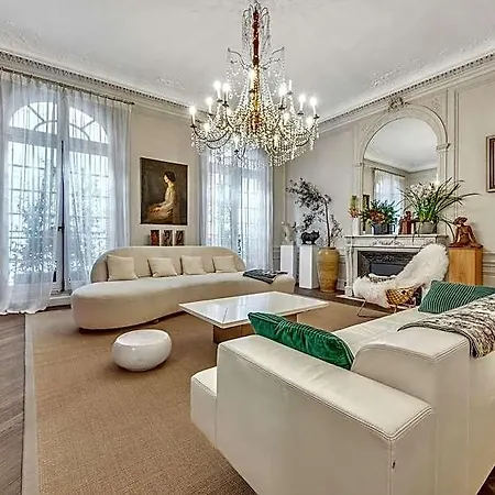 Luxury House Vip Service - Arc De Triomphe Szálloda